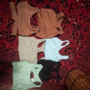 Bundle of 6 new sports bra NVGTN